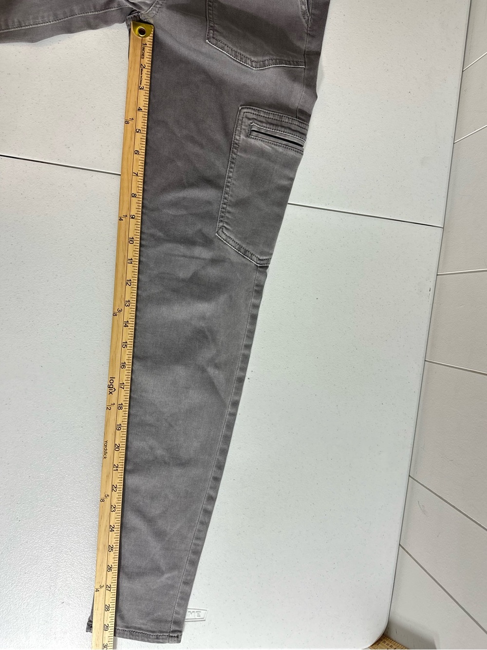 American Eagle Size 8 Long Hi-Rise Gray Cargo Jegging Next Level Stretch - Picture 12 of 14